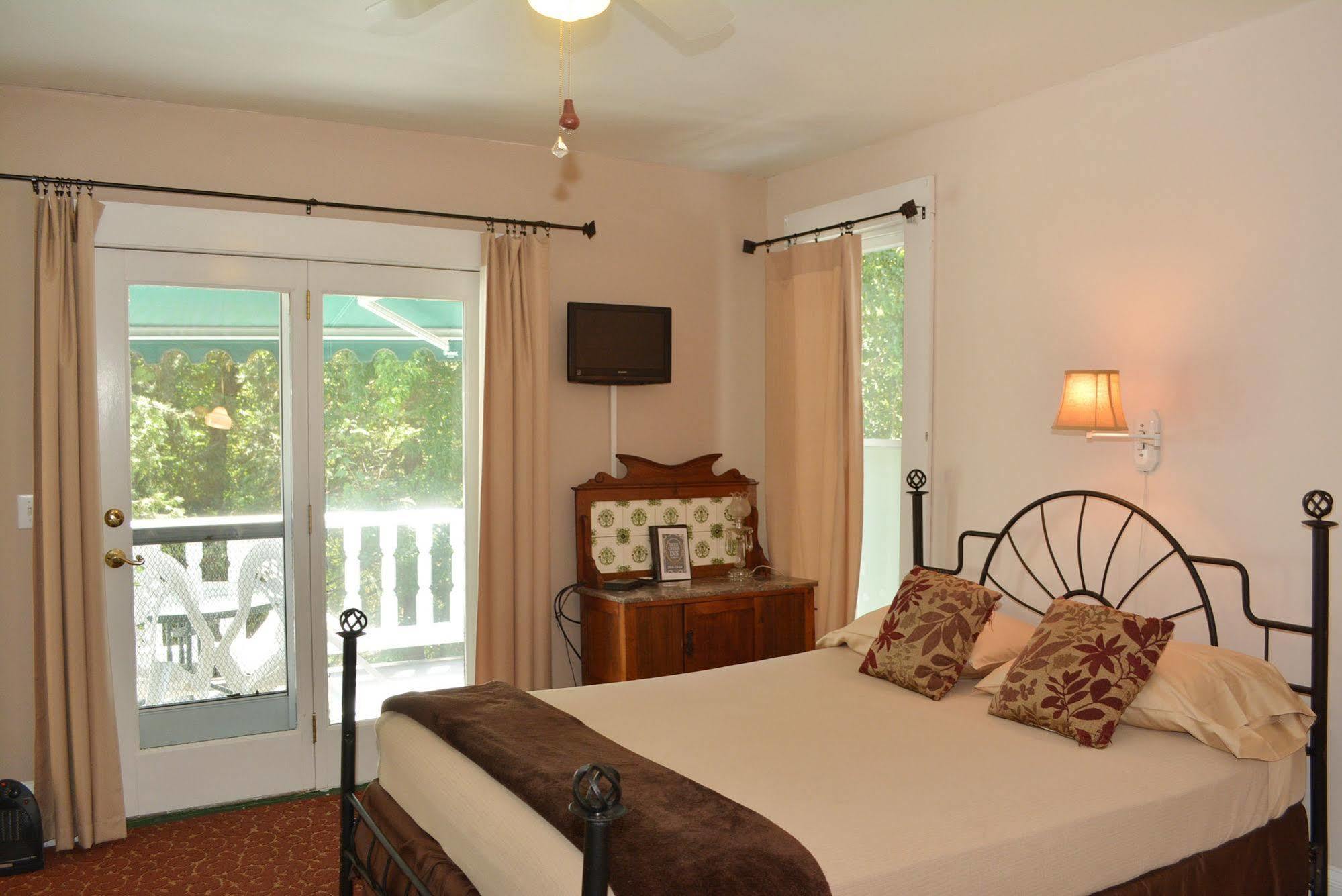 נבדה סיטי Deer Creek Inn מראה חיצוני תמונה